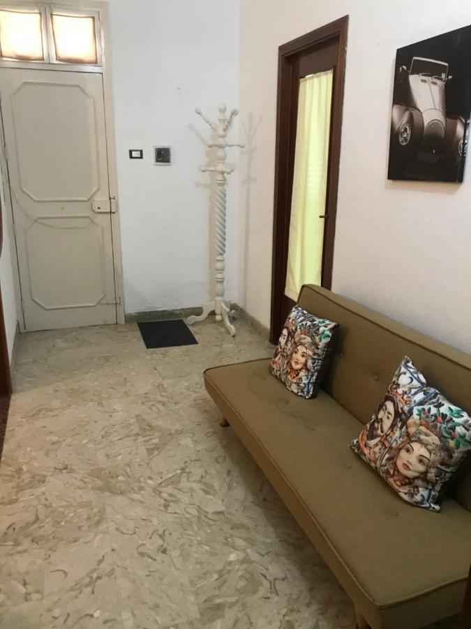 Comodo Mini Appartamento Cinisi Exterior foto